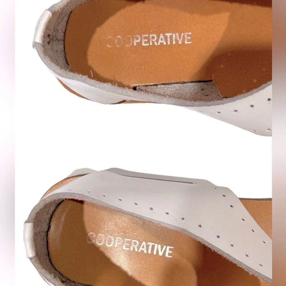 Cooperative Women’s Sandal Cutout White/Gold Size-6-6.5 GUC